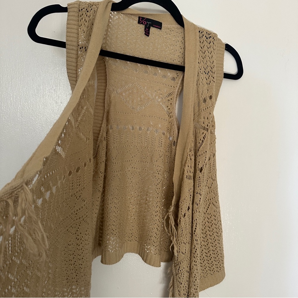 Lace Vest‎ Women's M Ivory tan Duster Cardigan Overlay Boho Style Layering Piece